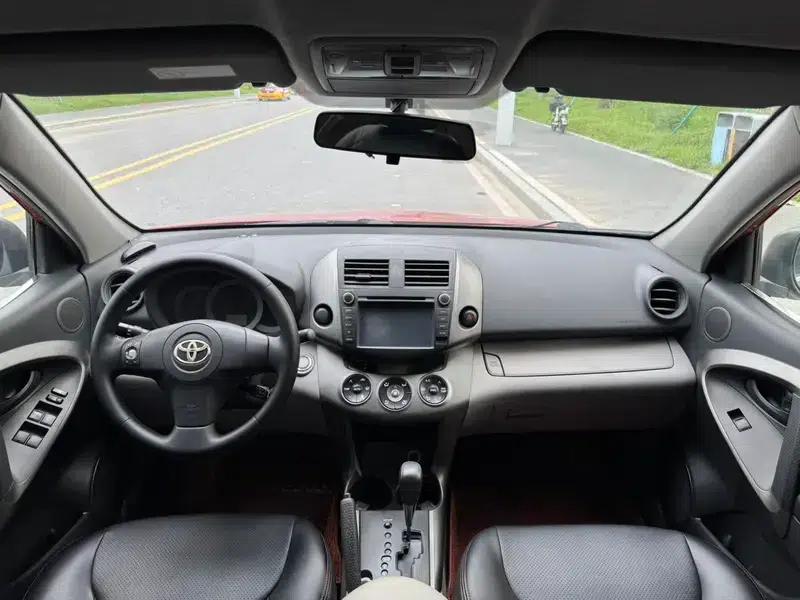 RAV4 2009 2.0L Automatic Classic Edition — миниатюра 12