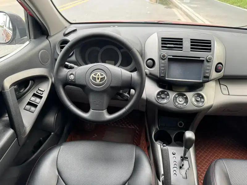 RAV4 2009 2.0L Automatic Classic Edition — миниатюра 13