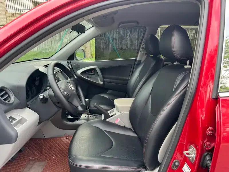 RAV4 2009 2.0L Automatic Classic Edition — миниатюра 15
