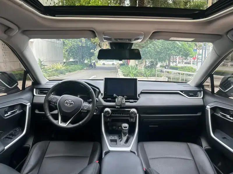 2021 RAV4 2.0L CVT 2WD Fashion Plus Edition — миниатюра 7