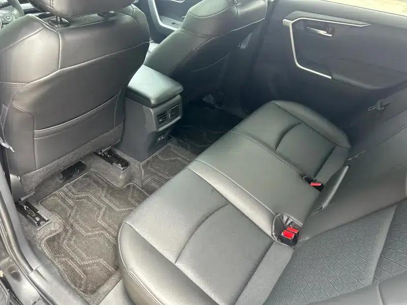2021 RAV4 2.0L CVT 2WD Fashion Plus Edition — миниатюра 9