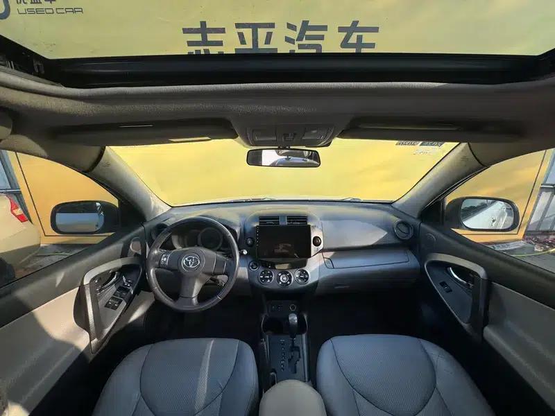 RAV4 2009 2.4L Automatic Luxury Edition — миниатюра 7