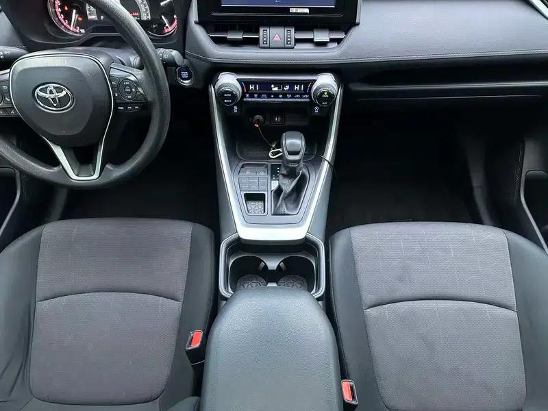 RAV4 2020 2.0L CVT 4WD Fashion Edition — миниатюра 10