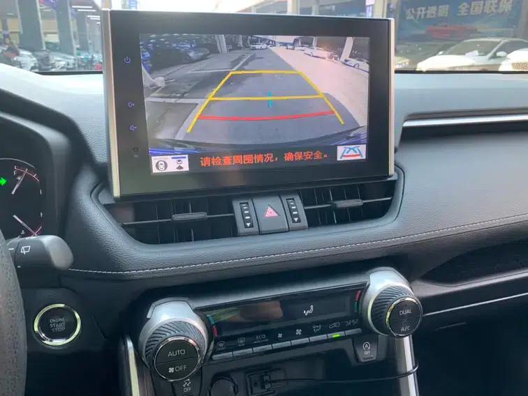 2022 Toyota RAV4 2.0L CVT 2WD Fashion Edition — миниатюра 10