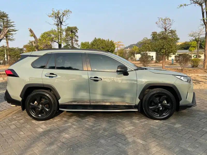 RAV4 2020 2.0L CVT 2WD Fashion Plus Edition — миниатюра 7