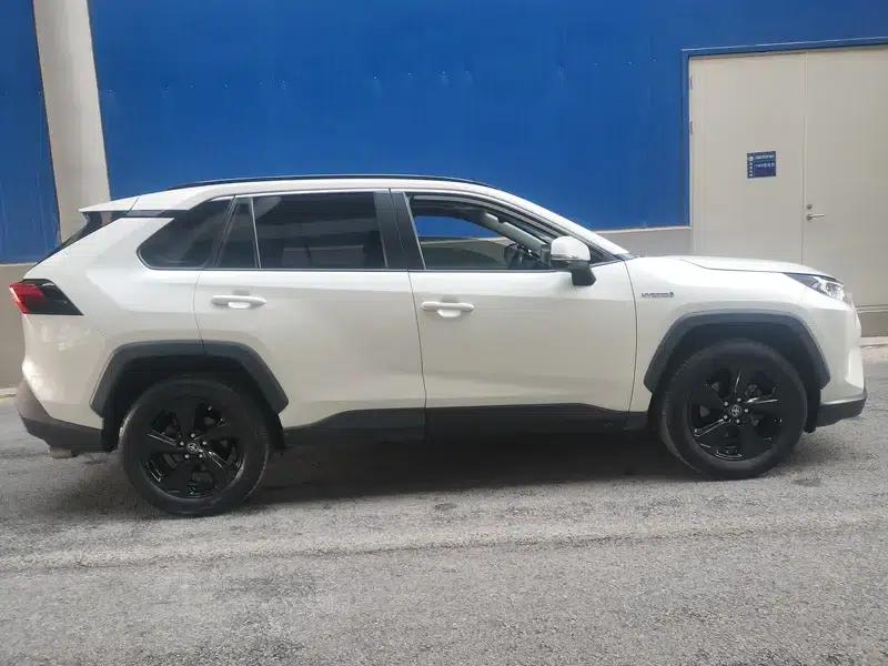 2021 Toyota RAV4 Facelift Hybrid 2.5L CVT AWD Flagship Edition — миниатюра 6