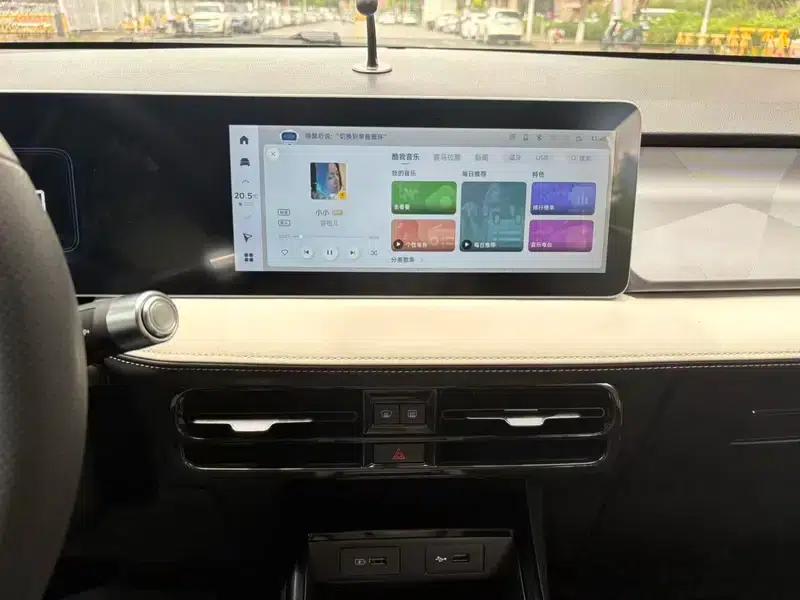 Geely Geometry E Firefly 2024 Model 301KM Streamer — миниатюра 11