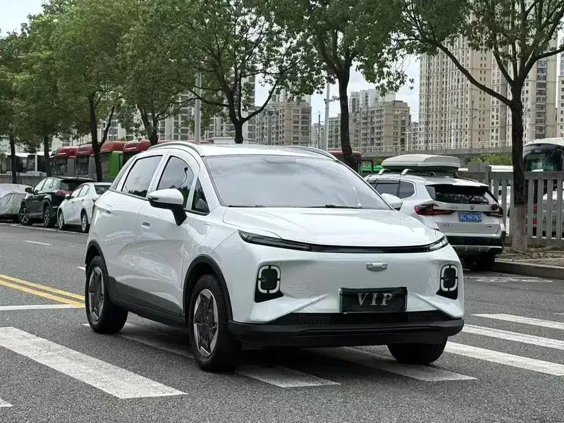 Geely Geometry E Firefly 2024 Model 301KM Streamer — миниатюра 3
