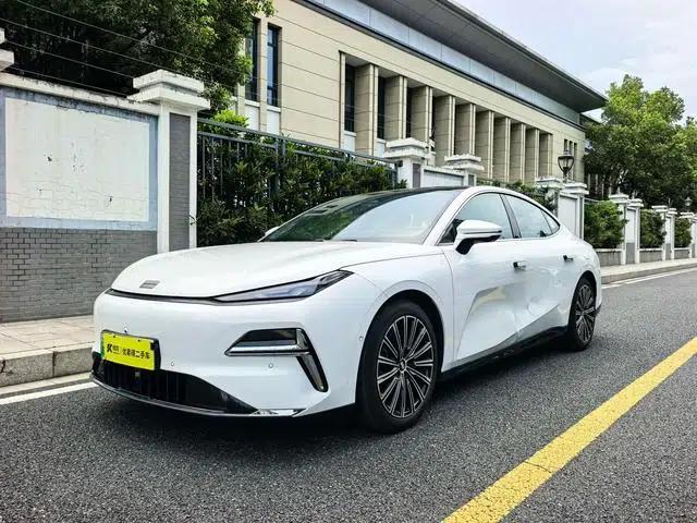 Galaxy Star 8 PHEV 2025 Model 130km EM-P Exploration Edition