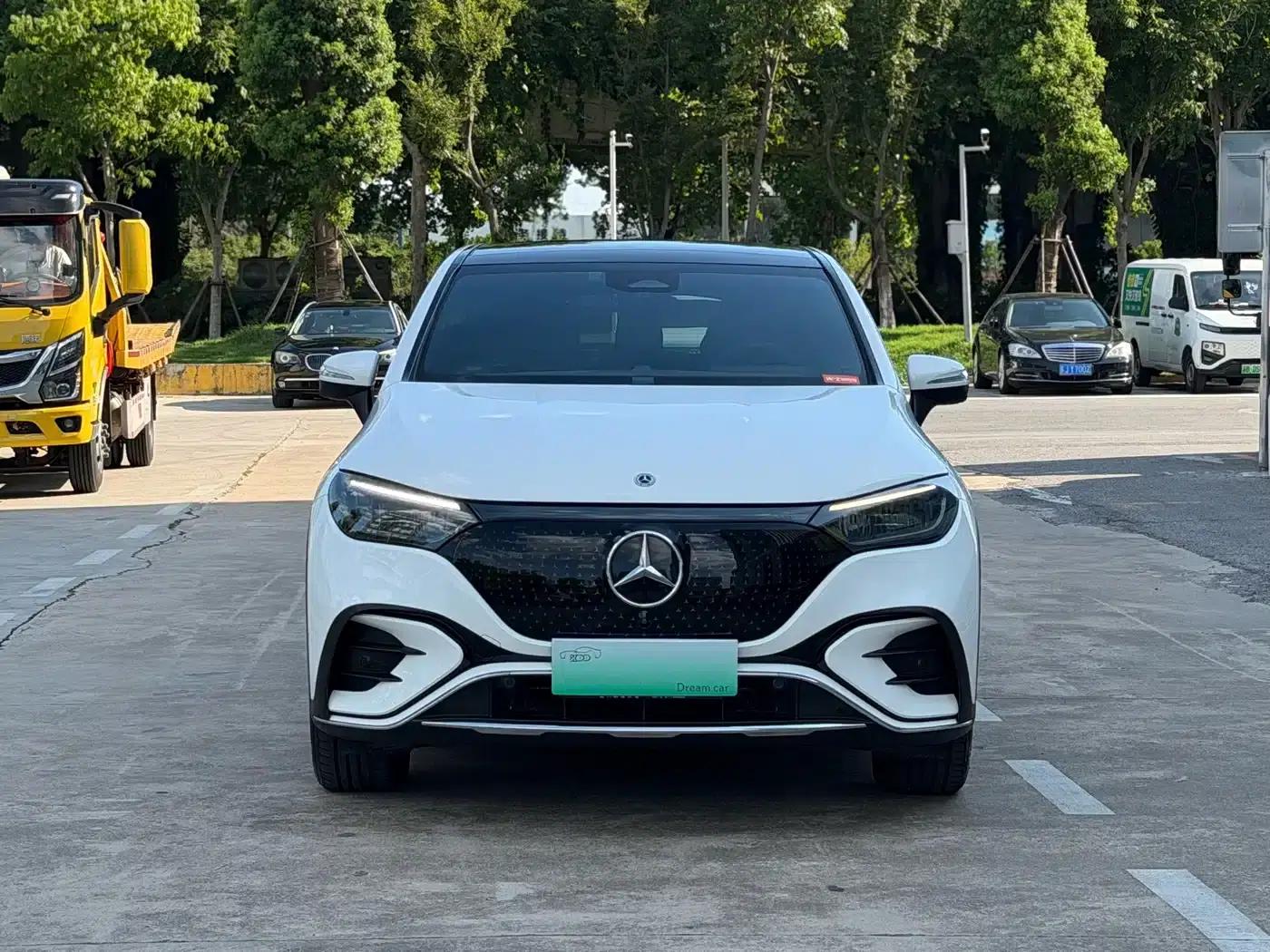 Mercedes-Benz EQE 2025 500 4MATIC Pioneer Edition — миниатюра 2