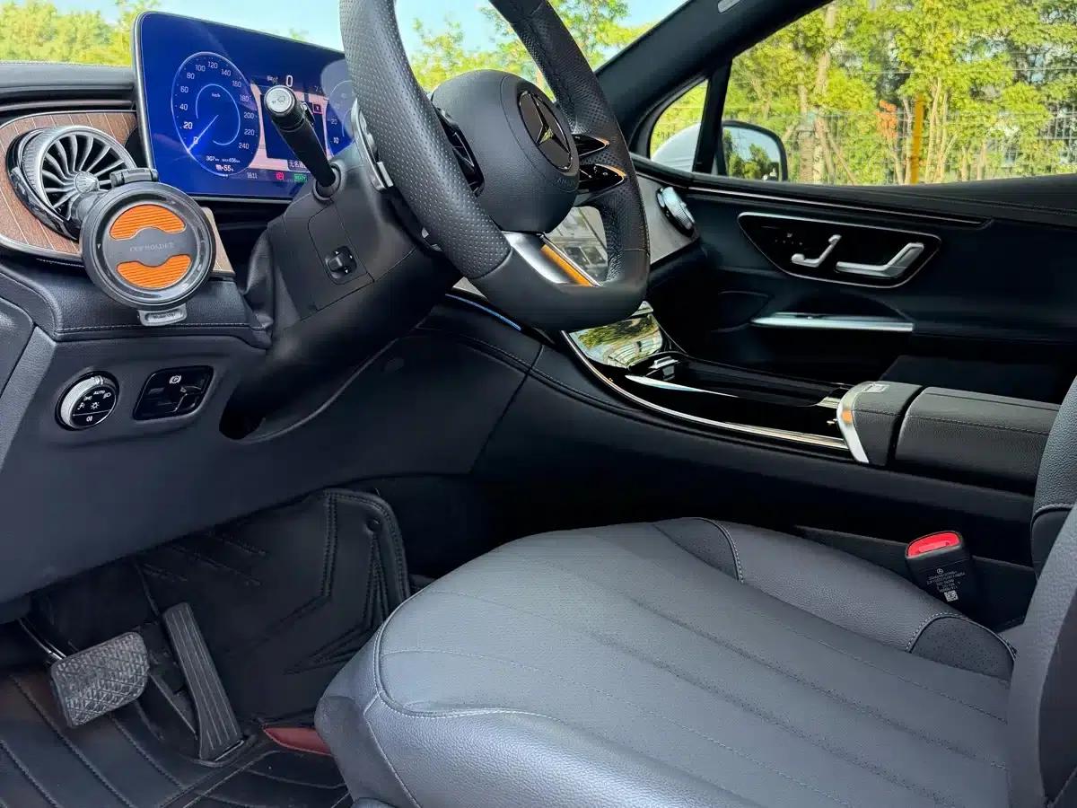 Mercedes-Benz EQE 2025 500 4MATIC Pioneer Edition — миниатюра 4