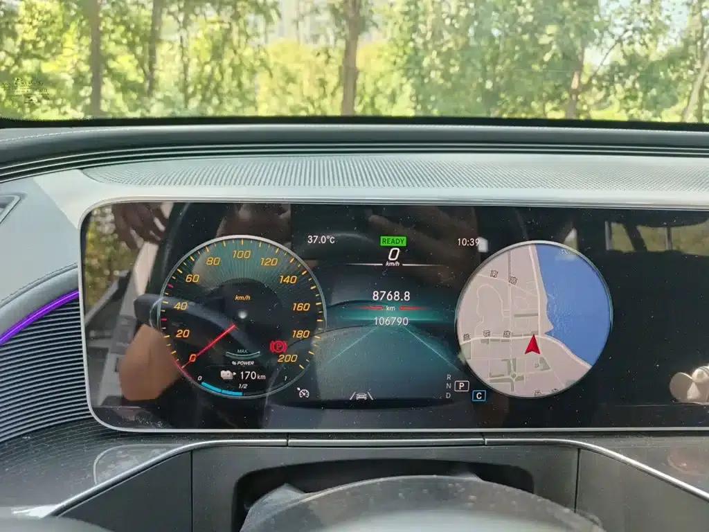 Mercedes-Benz EQC 2020 Model EQC 400 4MATIC — миниатюра 12