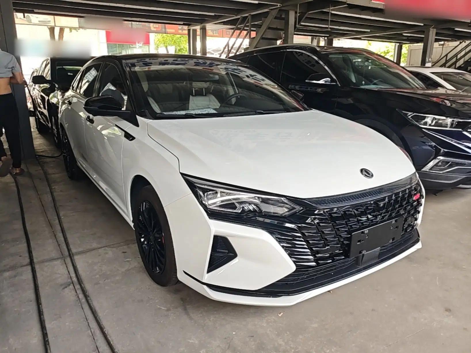 Dongfeng Aeolus Yixuan MAX 2021 1.5T Super Cool Trendy Dad Edition — миниатюра 3