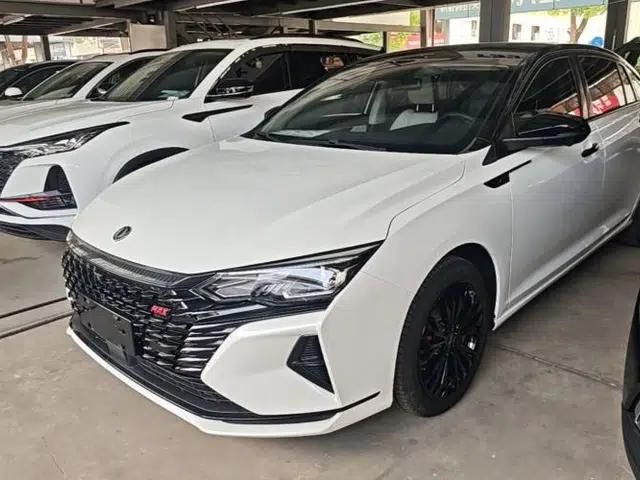 Dongfeng Aeolus Yixuan MAX 2021 1.5T Super Cool Trendy Dad Edition