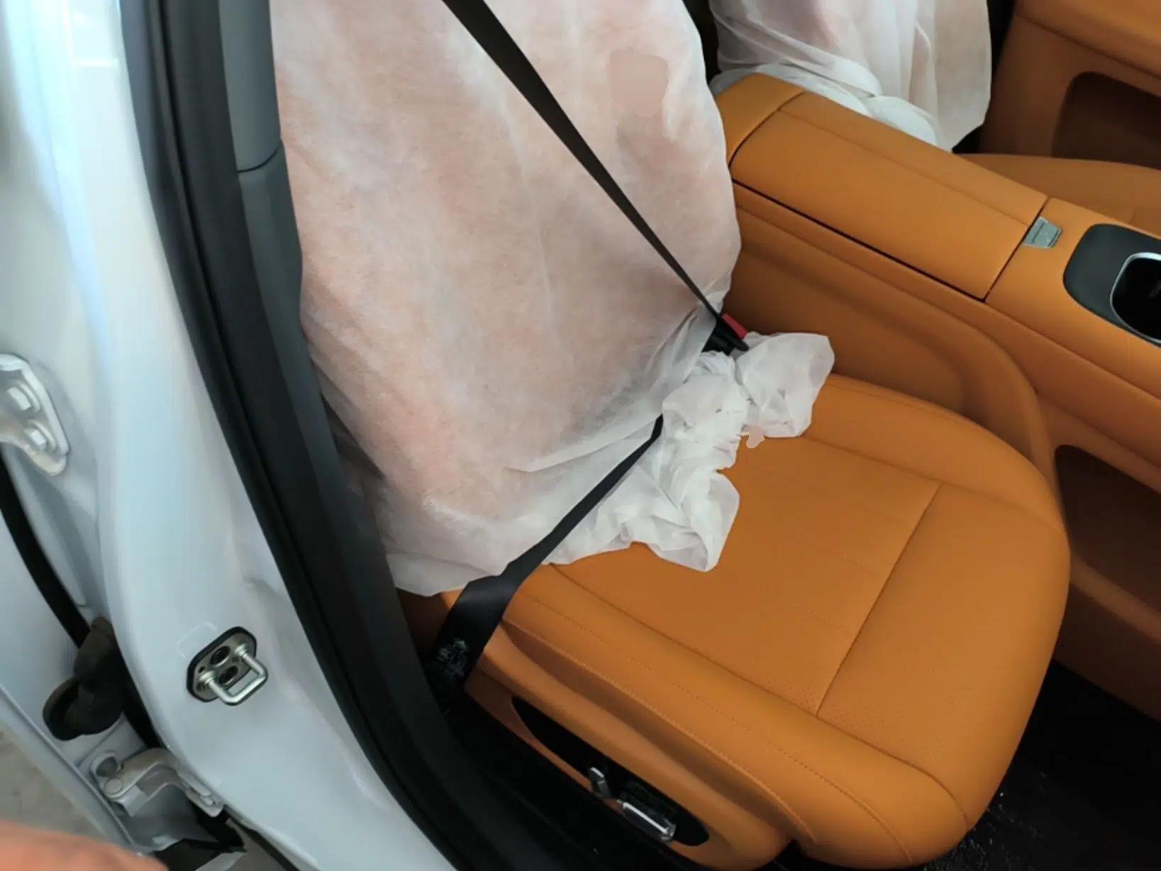 Dongfeng eπ eπ008 2026 Model Six-Seat Range-Extended Family Delight Edition — миниатюра 19