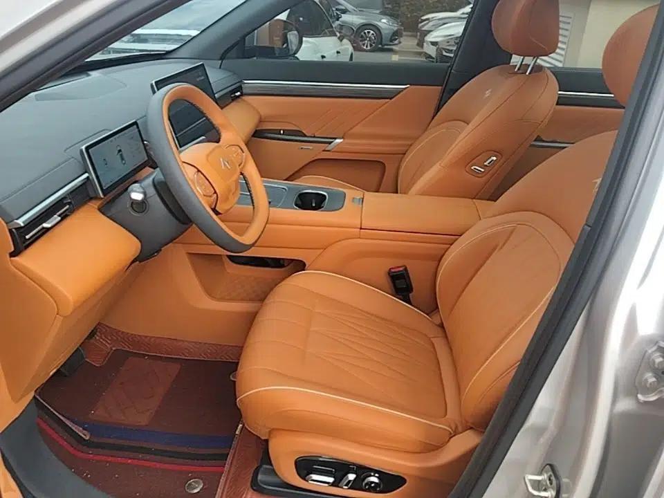 Dongfeng eπ eπ008 2025 210Max Range-Extended Version 5 Seats — миниатюра 17