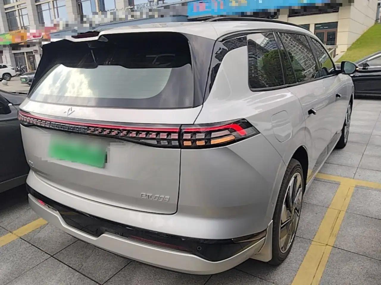 Dongfeng eπ eπ008 2025 210Max Range-Extended Version 5 Seats — миниатюра 6