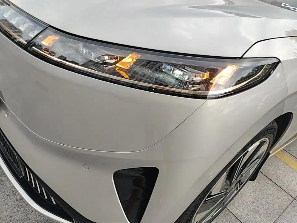 Dongfeng eπ eπ008 2025 210Max Range-Extended Version 5 Seats — миниатюра 8