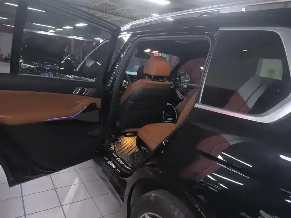 BMW X7 2021 Facelift xDrive40i M Sport Package — миниатюра 4