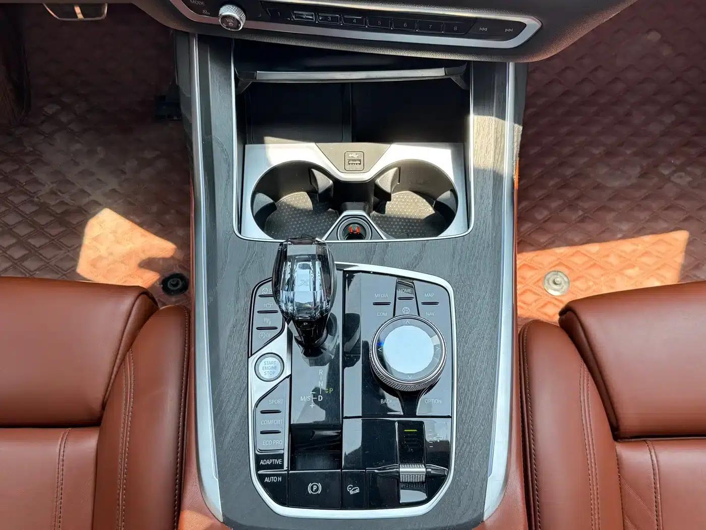 BMW X7 2020 xDrive40i M Sport Package — миниатюра 16