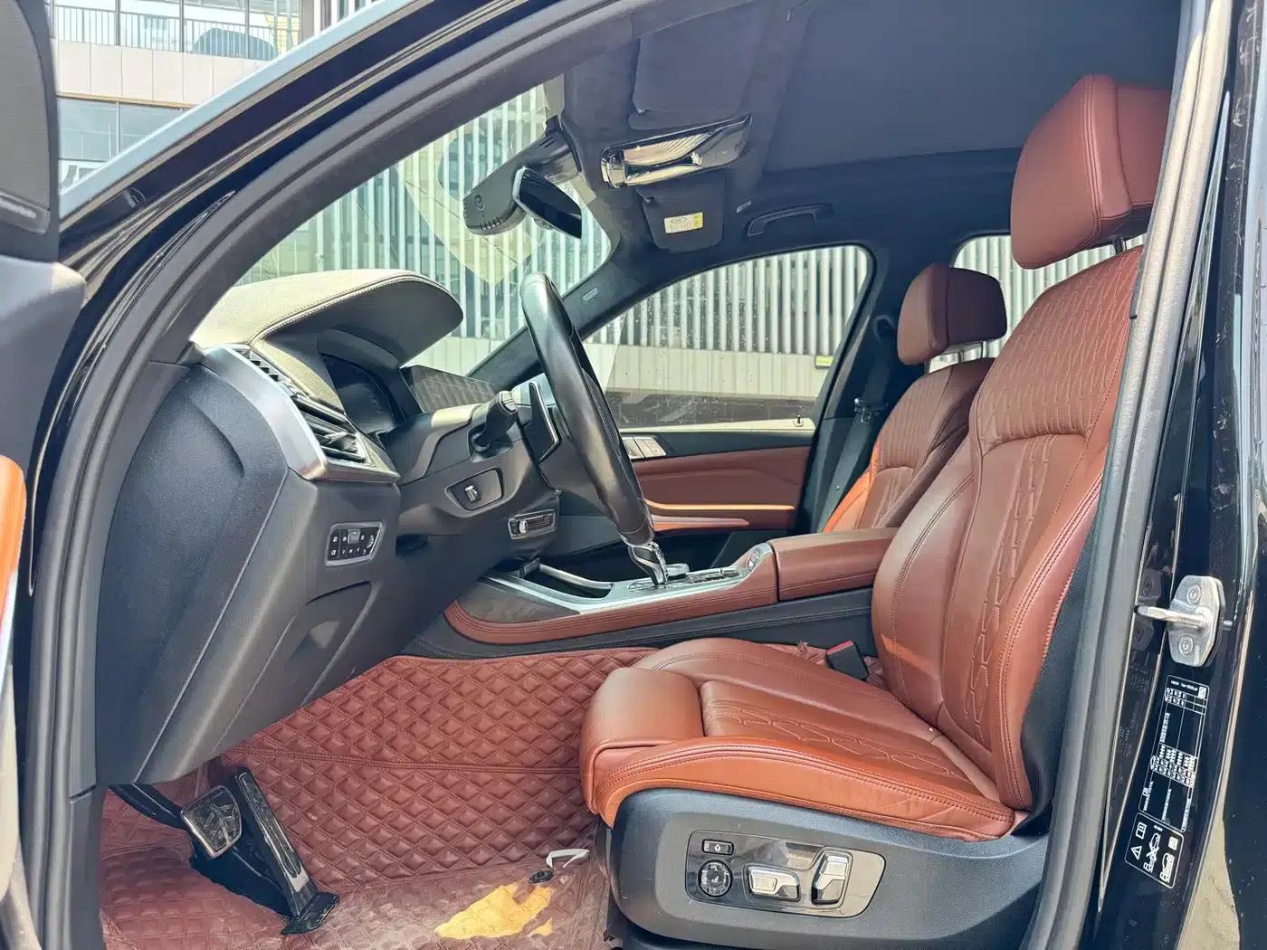 BMW X7 2020 xDrive40i M Sport Package — миниатюра 9