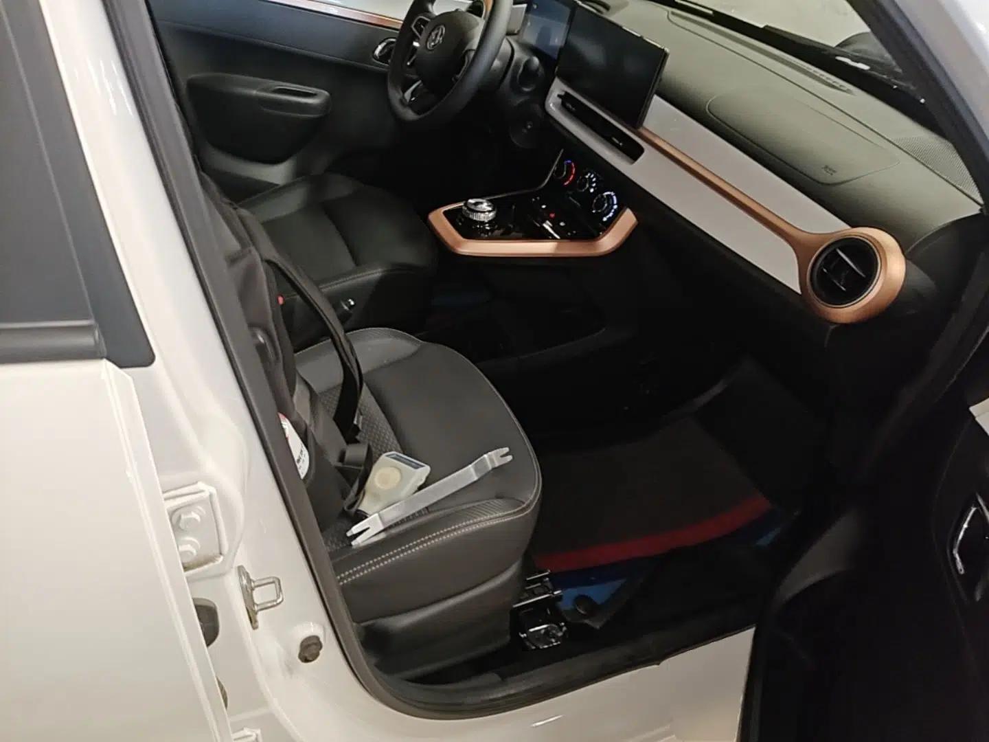 Dongfeng NAMMI BOX 2022 Chasing Wind Edition 331KM Advanced Model — миниатюра 19