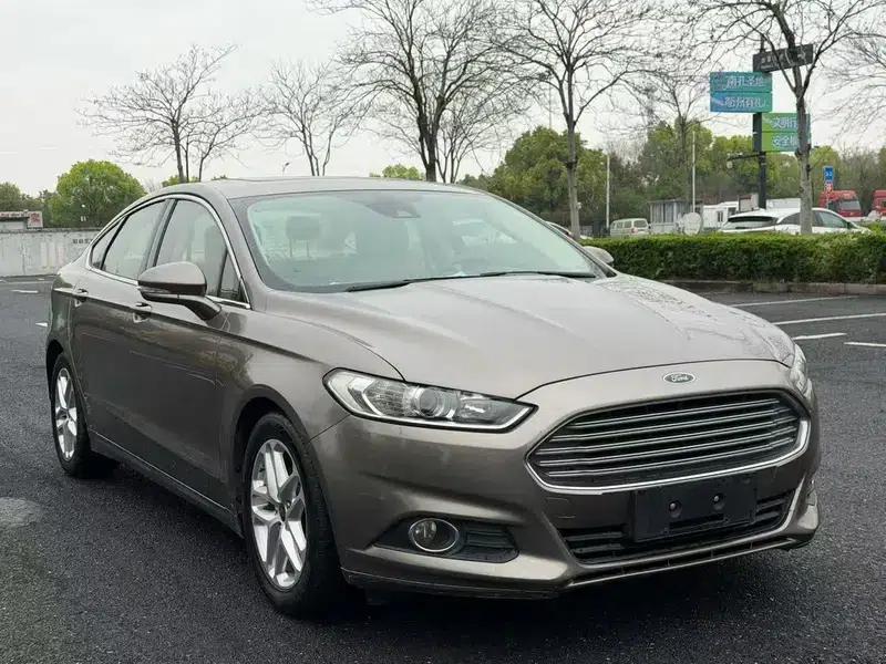 2013 Ford Mondeo 1.5L GTDi180 Fashion Edition — миниатюра 3
