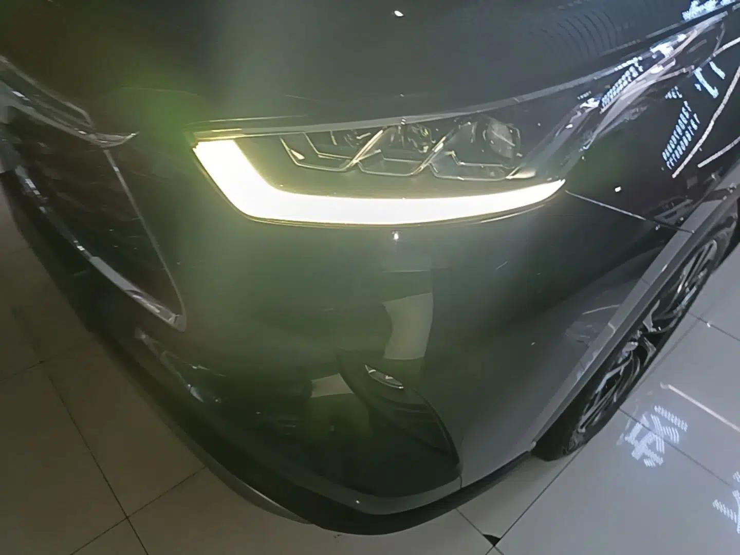 Toyota Highlander 2022 380T Four-Wheel Drive Ultimate 7-Seater — миниатюра 8