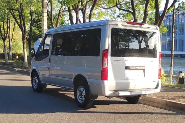 New Generation Ford Transit 2019 Model 2.2T Short Wheelbase Mid-Low Roof Multi-functional 6-Seater (China VI Emission Standard) — миниатюра 4