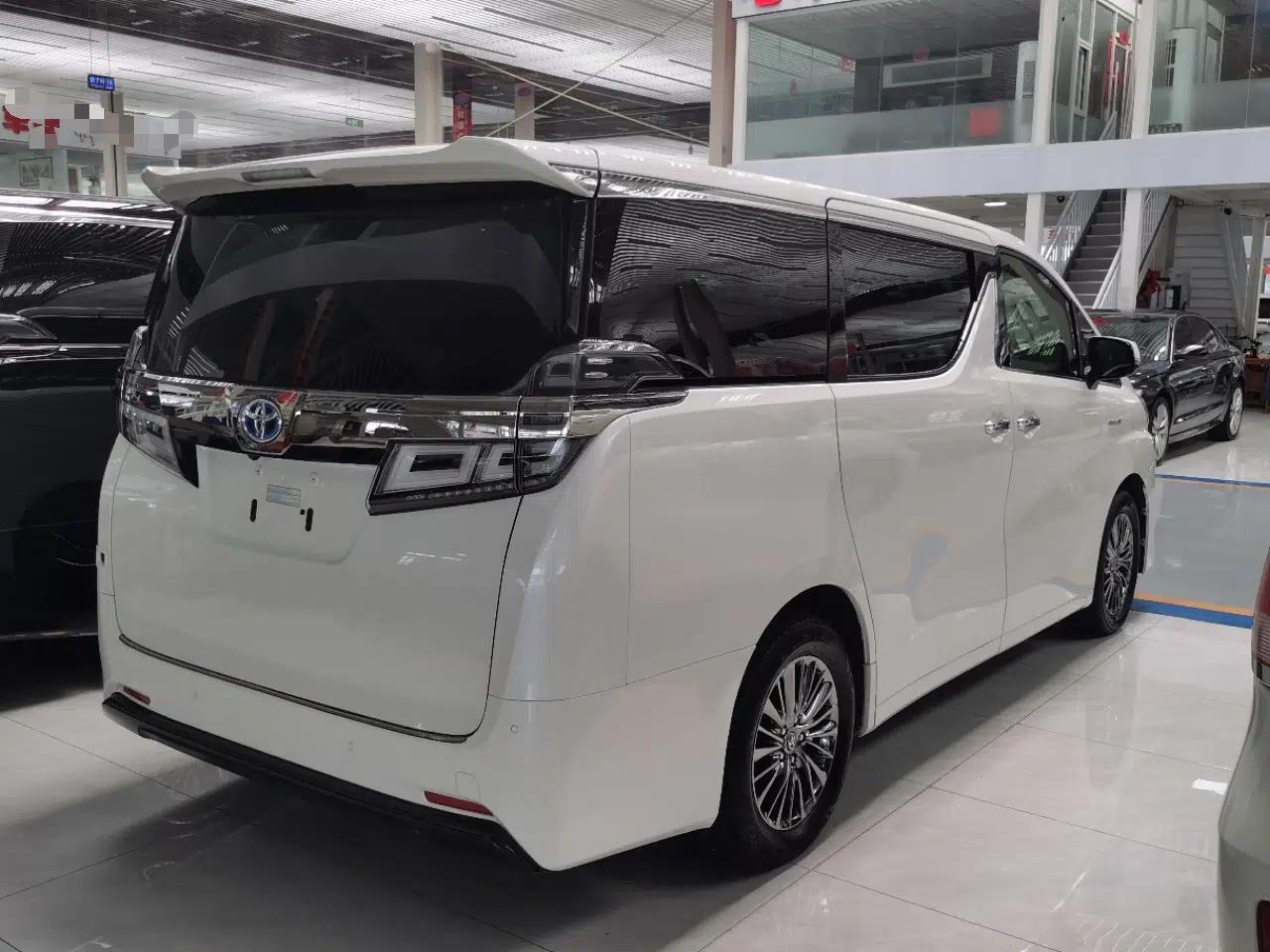 Toyota Vellfire 2019 Dual-Engine 2.5L HV Prestige Edition — миниатюра 6
