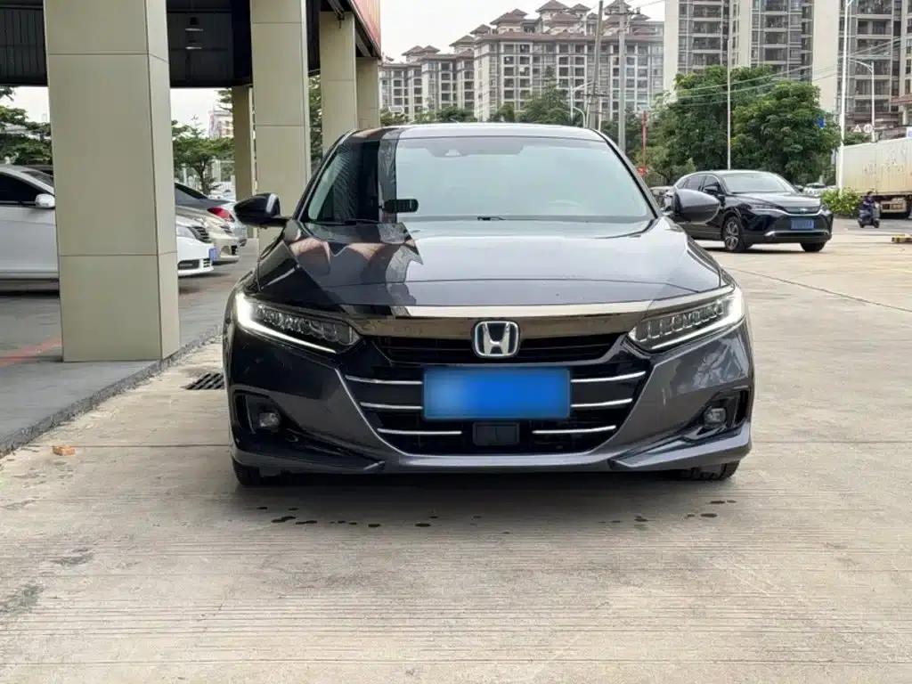 2022 Honda Accord Hybrid 2.0L Elite Edition — миниатюра 6