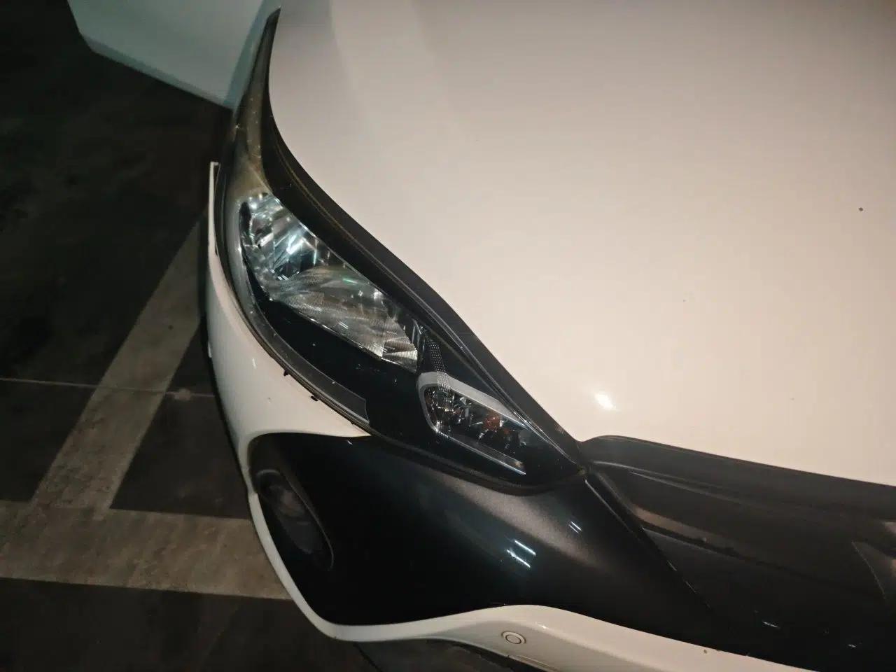 Toyota YARiS L Zhi Xuan 2016 Revised 1.5E CVT Charming Edition — миниатюра 7