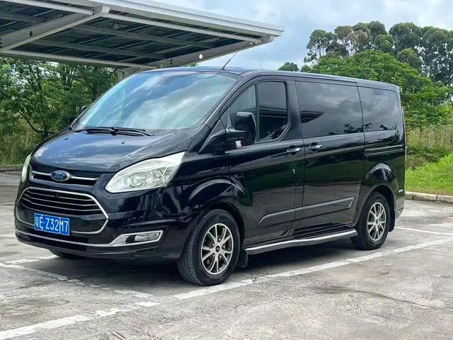 Tourneo 2017 2.0T Automatic Elite Edition
