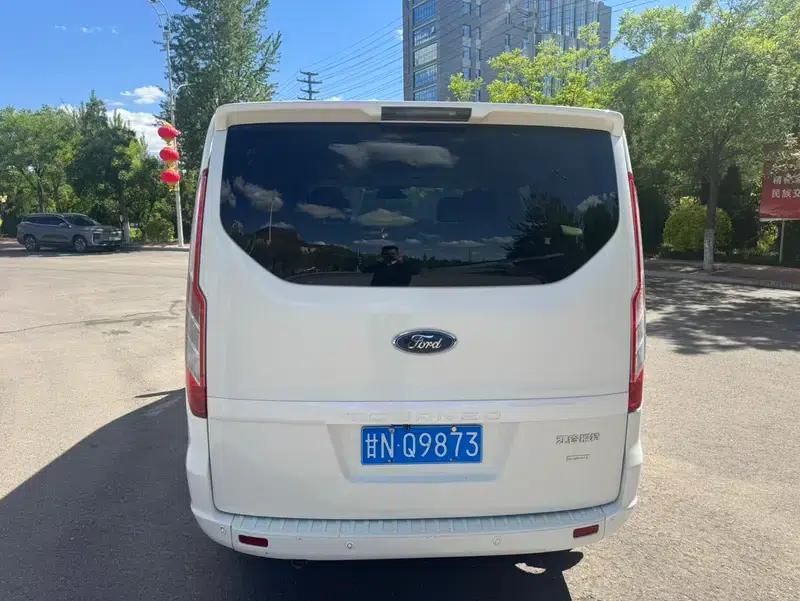 Tourneo 2017 2.0T Automatic Elite Edition — миниатюра 5