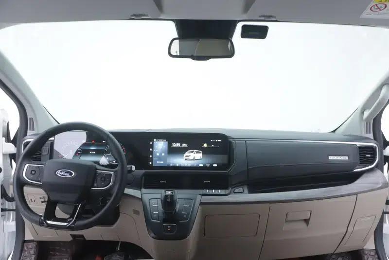 Tourneo 2023 2.0T Automatic Luxury Edition — миниатюра 12