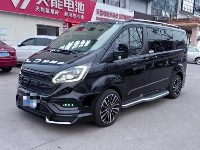 Tourneo 2022 2.0T Automatic Rear-Wheel Drive 7-Seater Factory Custom Edition