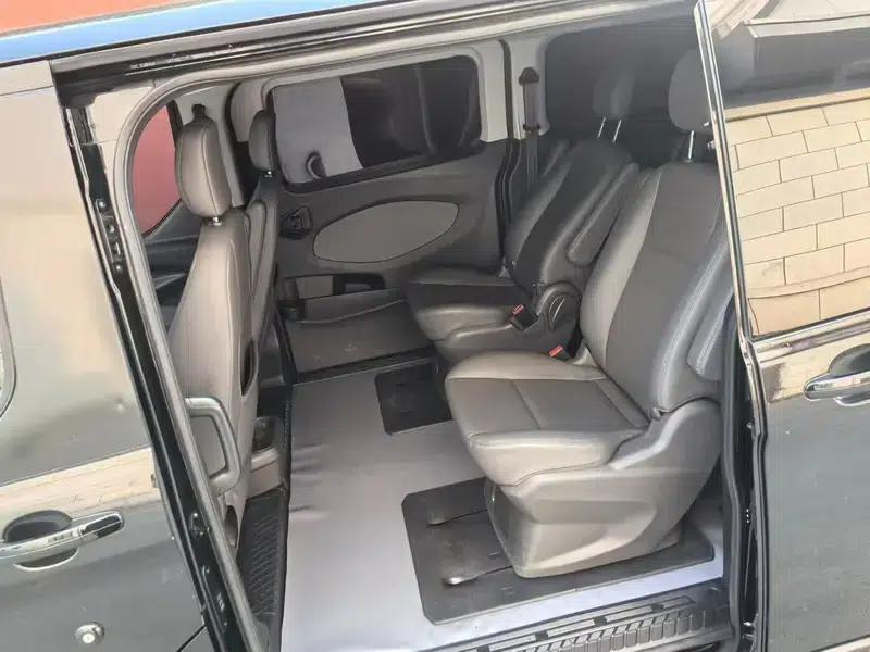 Tourneo 2020 Facelift 2.0T Automatic Elite Edition — миниатюра 9