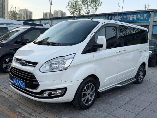 Tourneo 2017 2.0T Automatic Elite Edition