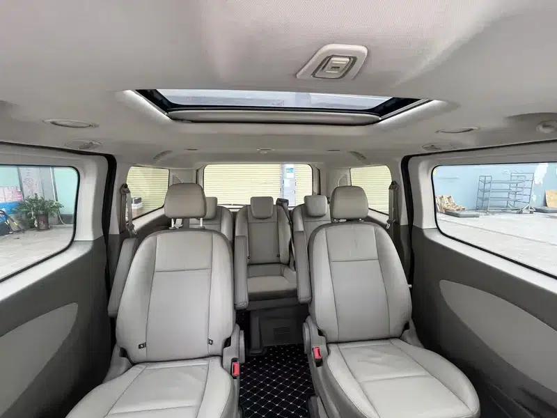 Tourneo 2017 2.0T Automatic Elite Edition — миниатюра 13