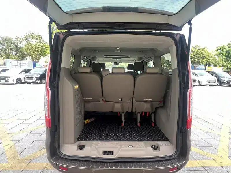 Tourneo 2017 2.0T Automatic Elite Edition — миниатюра 14