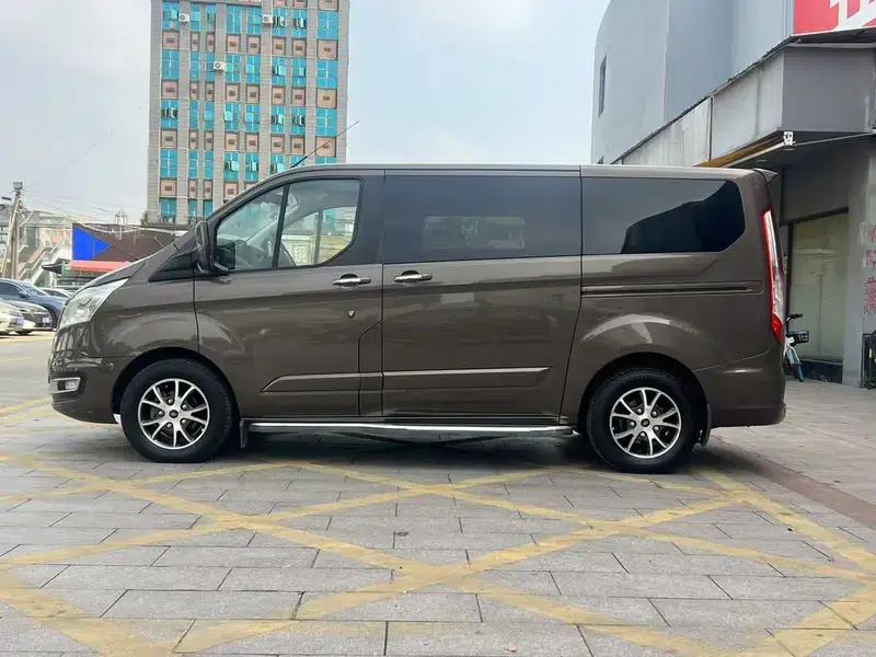Tourneo 2017 2.0T Automatic Elite Edition — миниатюра 4
