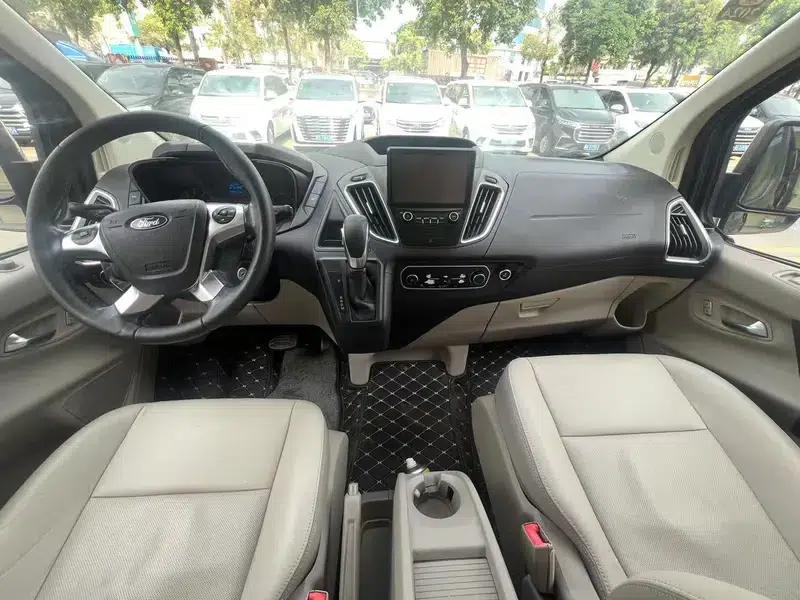 Tourneo 2017 2.0T Automatic Elite Edition — миниатюра 10