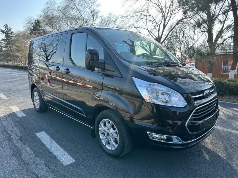 Tourneo 2018 2.0T Automatic Executive Smart Edition — миниатюра 3