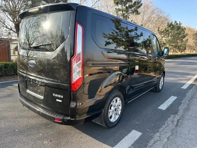 Tourneo 2018 2.0T Automatic Executive Smart Edition — миниатюра 6