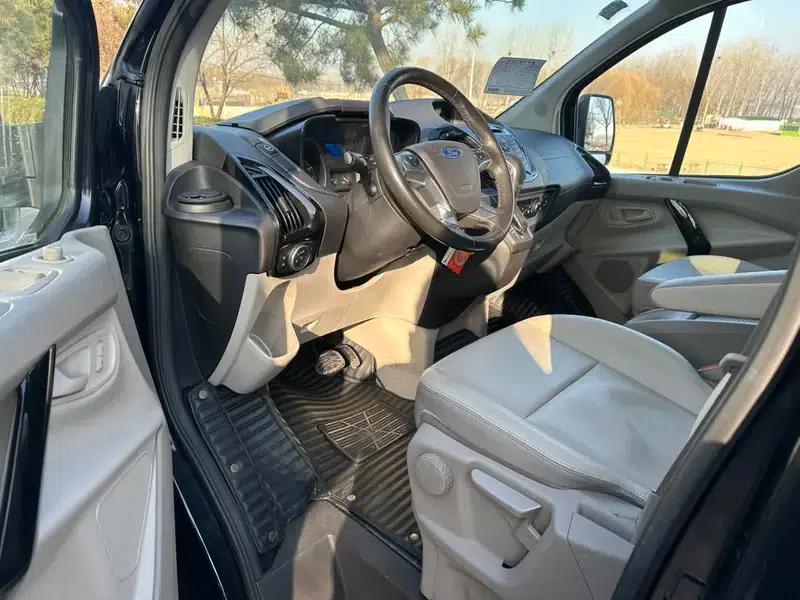 Tourneo 2018 2.0T Automatic Executive Smart Edition — миниатюра 8