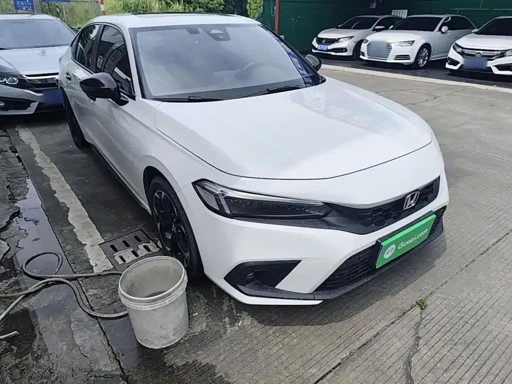 2023 Civic Hatchaback 240TURBO CVT Extreme Edition — миниатюра 4