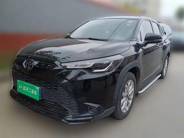 Toyota FRONTLANDER 2022 2.0L CVT Leading Edition