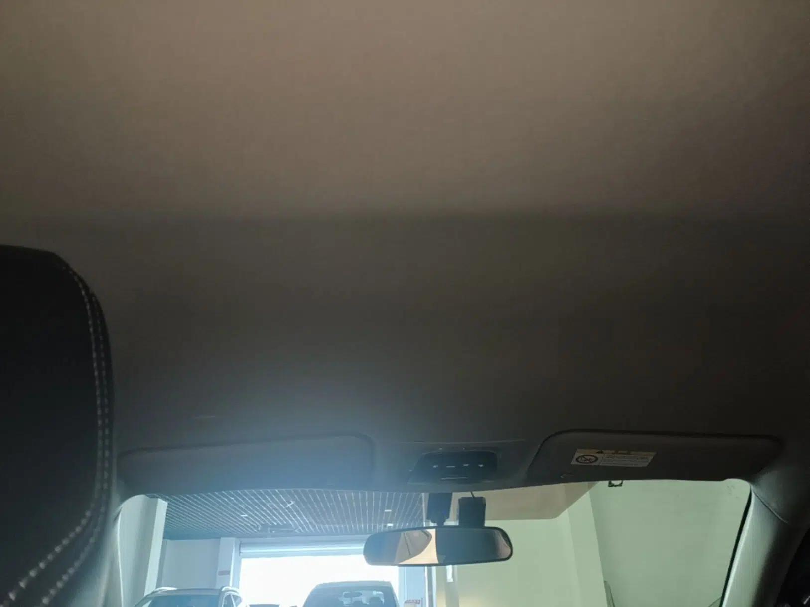 Toyota FRONTLANDER 2024 2.0L CVT Elite Plus Edition — миниатюра 26