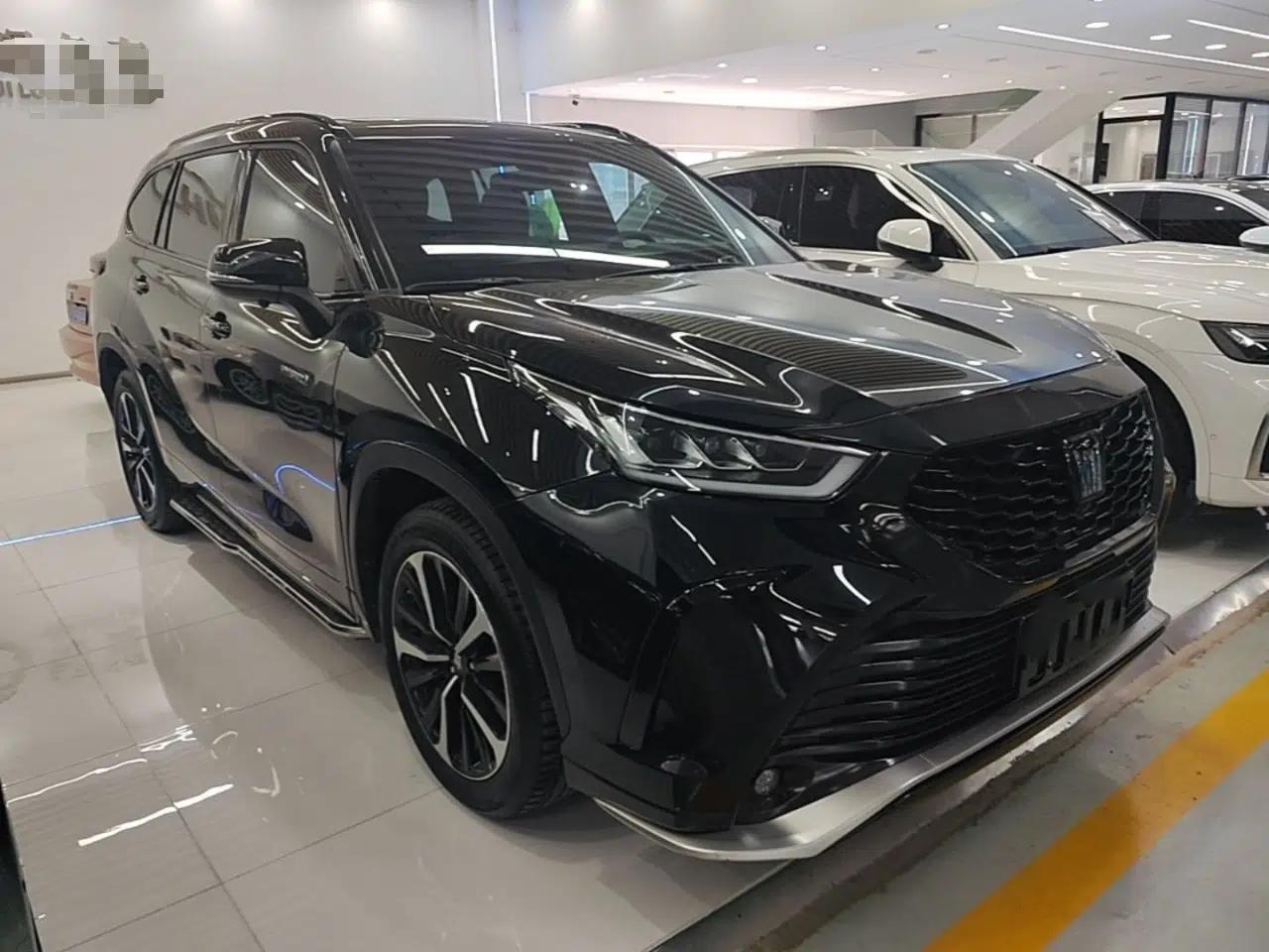 Toyota Crown Kluger 2023 2.5L HEV Four-Wheel Drive Luxury Edition — миниатюра 12