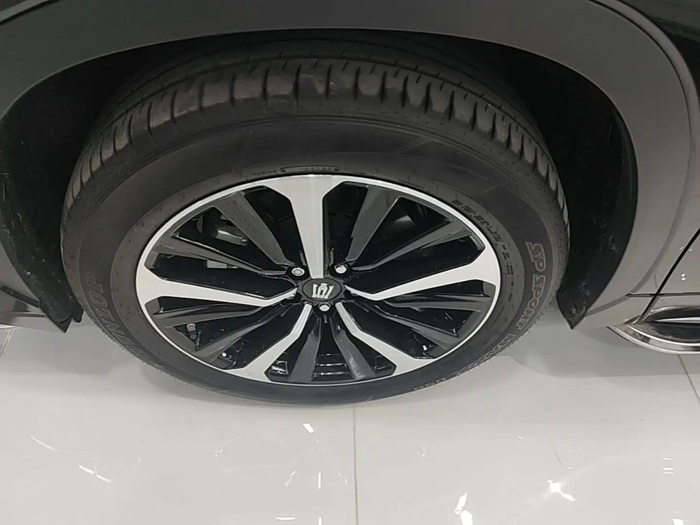 Toyota Crown Kluger 2023 2.5L HEV Four-Wheel Drive Luxury Edition — миниатюра 15